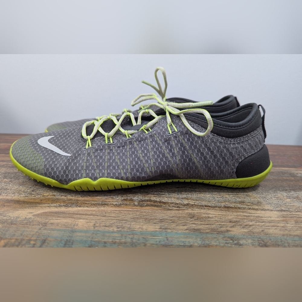 Nike Free 1.0 Women's Cross Bionic Training Shoe Gray HIIT, Size 8